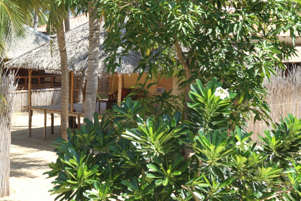 Cocodance Kitesurfing Resort Kalpitiya Eksteriør billede